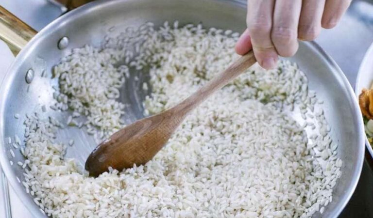 97% dintre oameni nu știu să gătească corect orezul. Cum să eliminați arsenicul printr-o metodă simplă