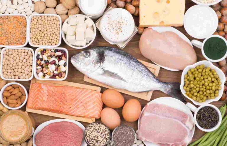 alimente bogate in proteine